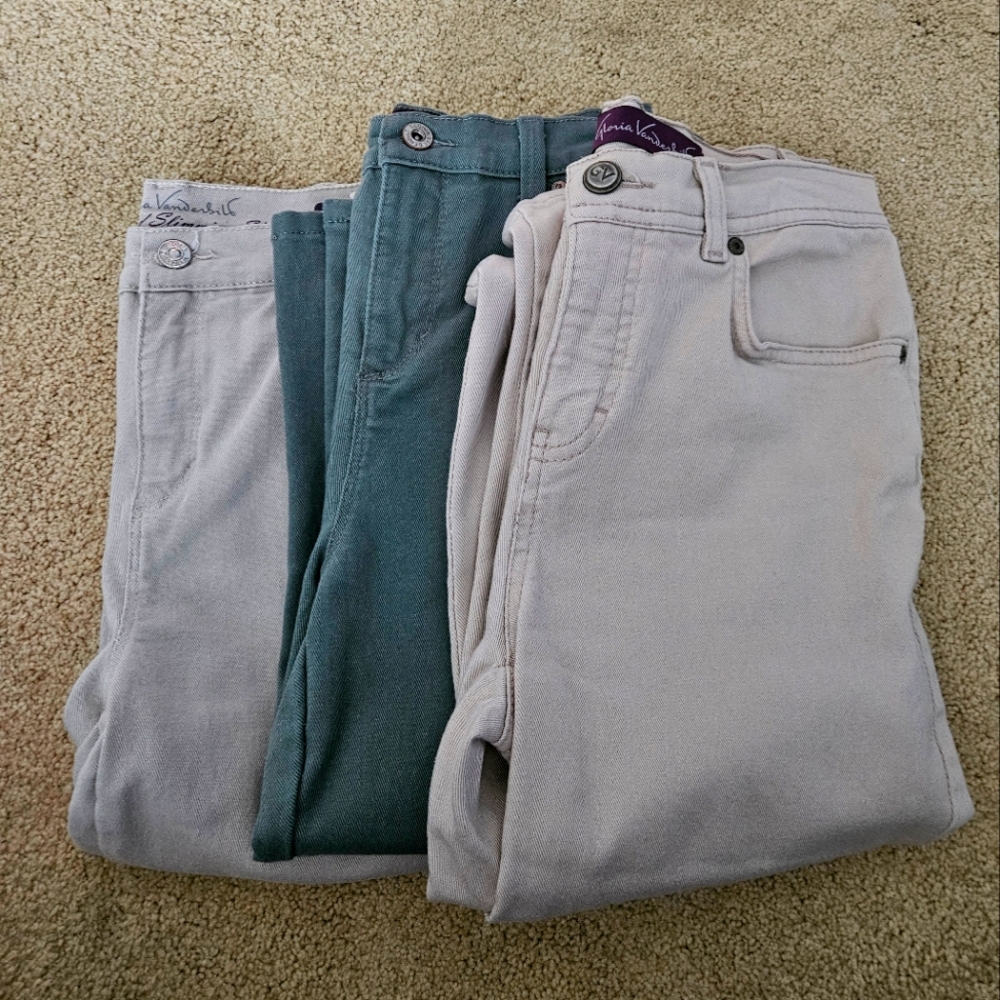 Gloria Vanderbild Capris